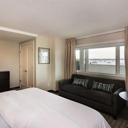 Fathoms Hotel & Marina Port Washington Bagian luar foto