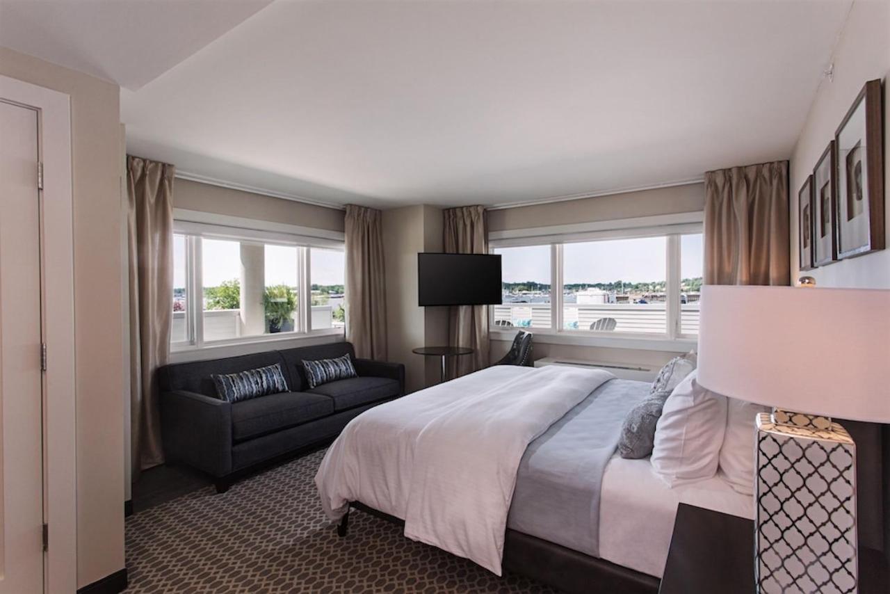 Fathoms Hotel & Marina Port Washington Bagian luar foto